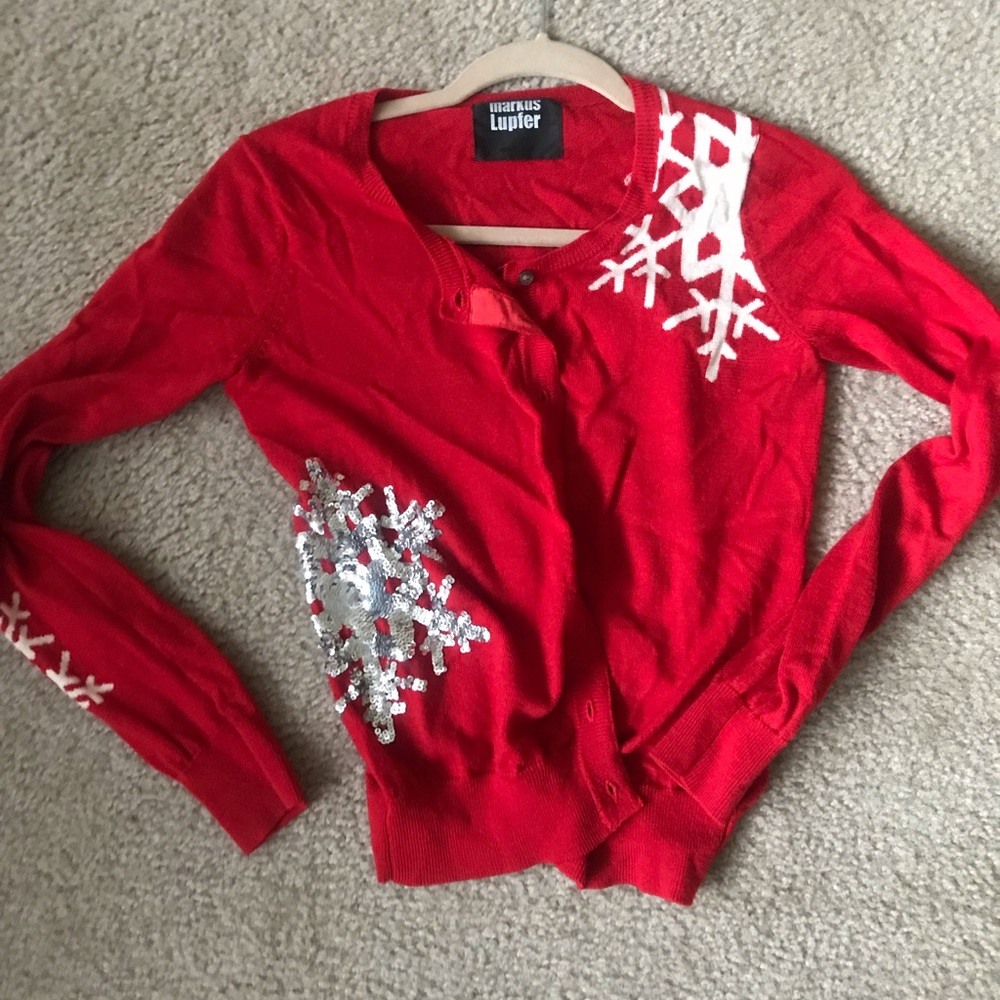 100% cashmere sweaters